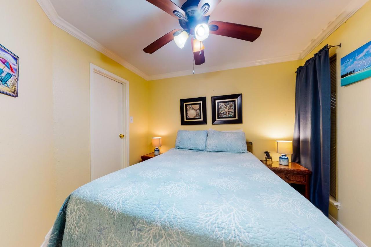 Victorian Condos Barefoot Beach Haven Galveston Extérieur photo